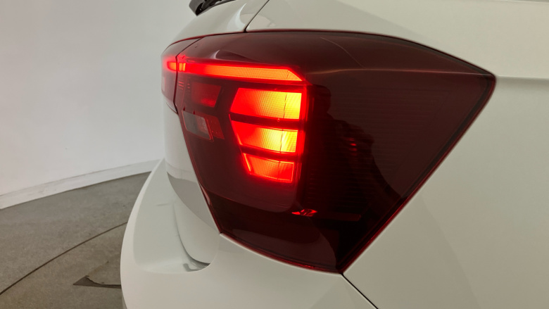 Volkswagen Polo 1.0 TSI Life 5dr Petrol Hatchback